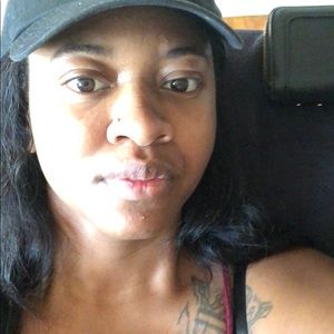 Meet your Posher, Briana